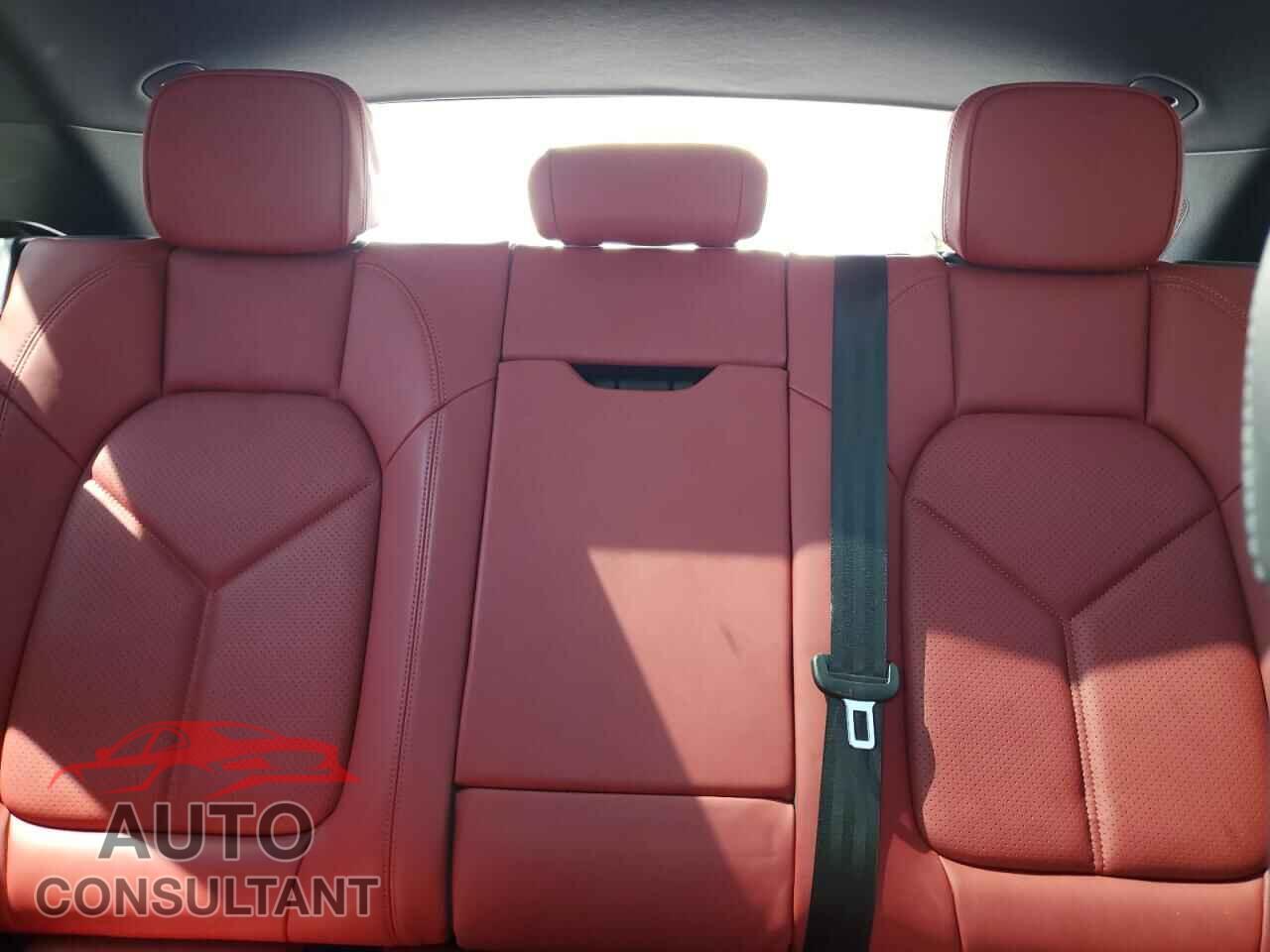 PORSCHE MACAN 2023 - WP1AG2A56PLB40325