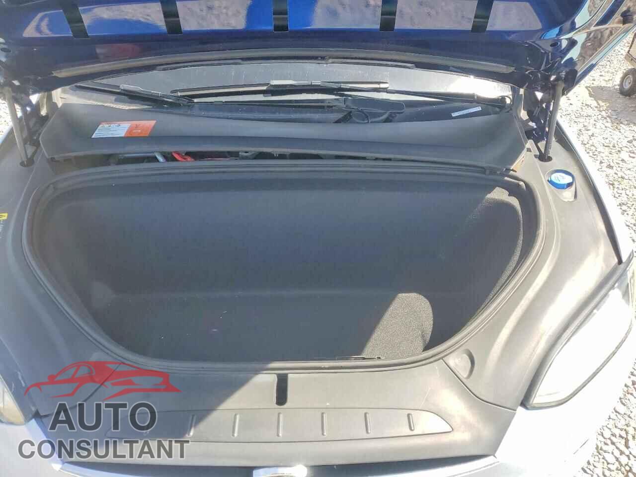TESLA MODEL X 2017 - 5YJXCDE25HF051269