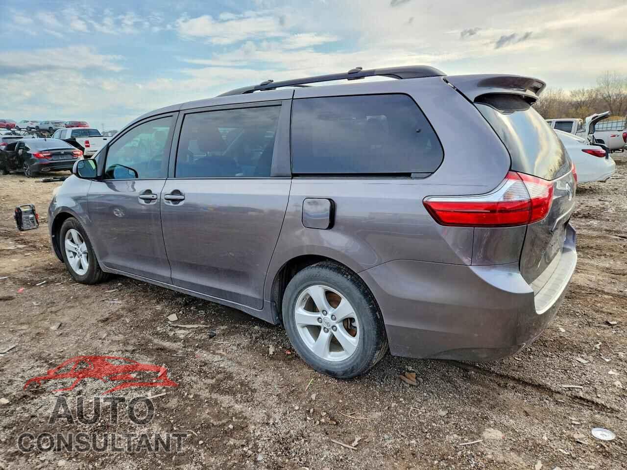 TOYOTA SIENNA 2015 - 5TDKK3DC5FS581297
