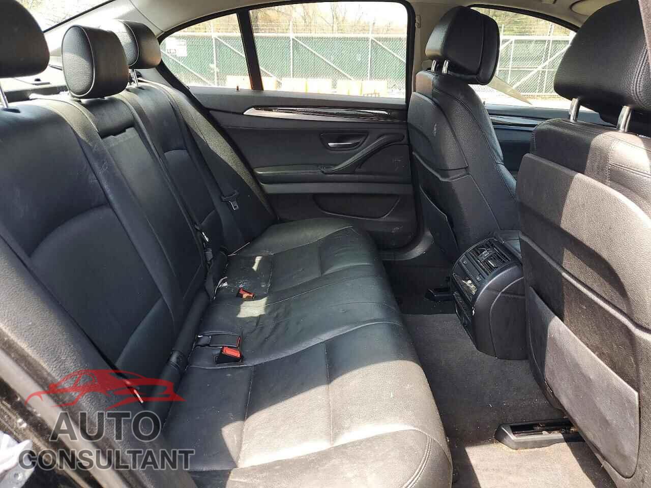 BMW 5 SERIES 2014 - WBA5B3C55ED539073
