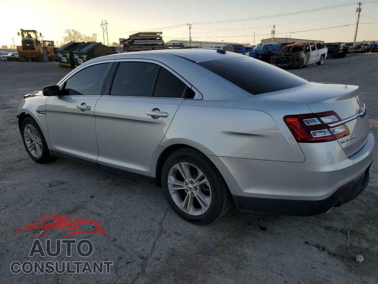 FORD TAURUS 2017 - 1FAHP2D83HG128929