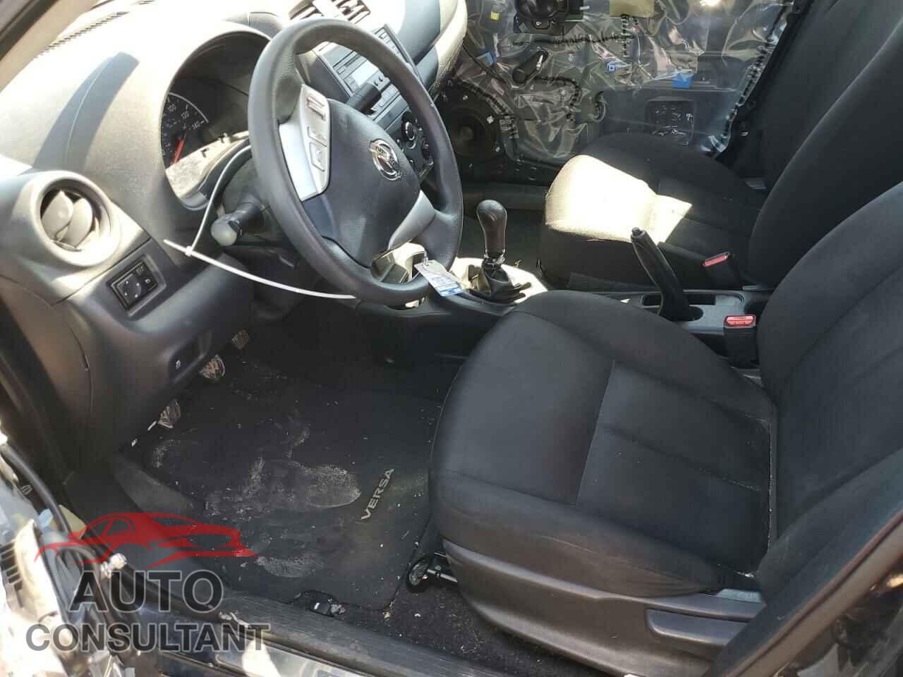NISSAN VERSA 2017 - 3N1CN7AP2HL856131
