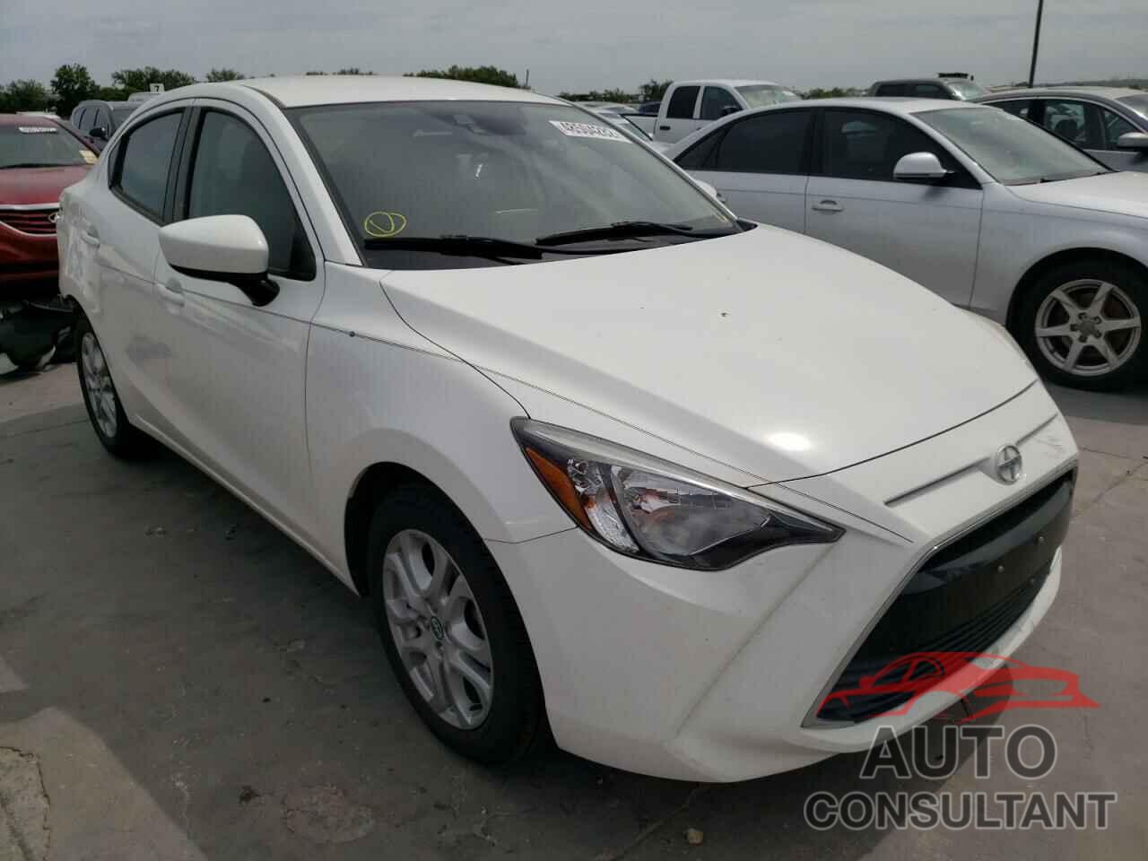 TOYOTA SCION 2016 - 3MYDLBZV2GY119222