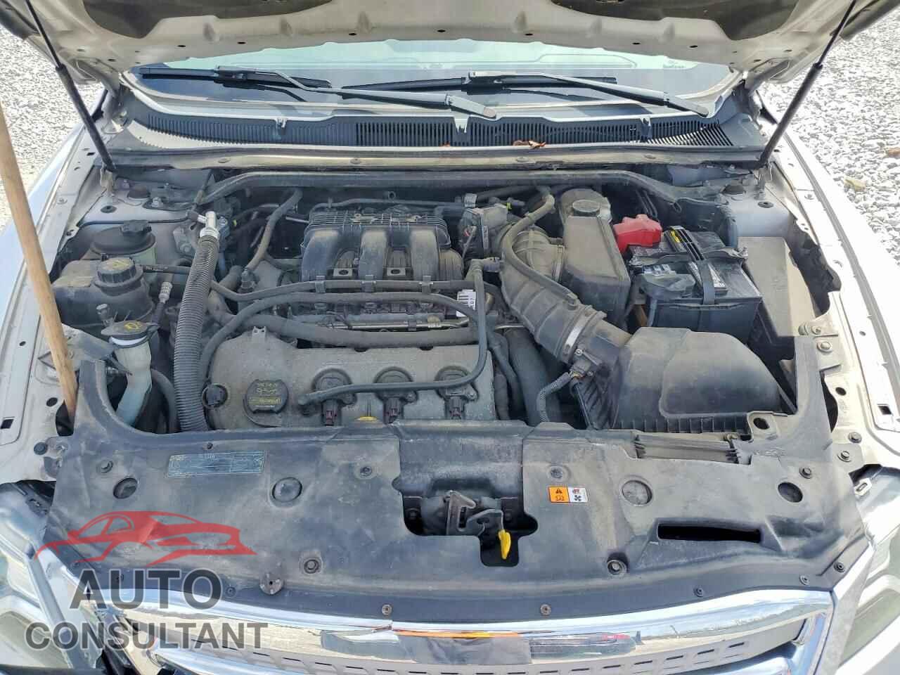 FORD TAURUS 2011 - 1FAHP2DW7BG187391