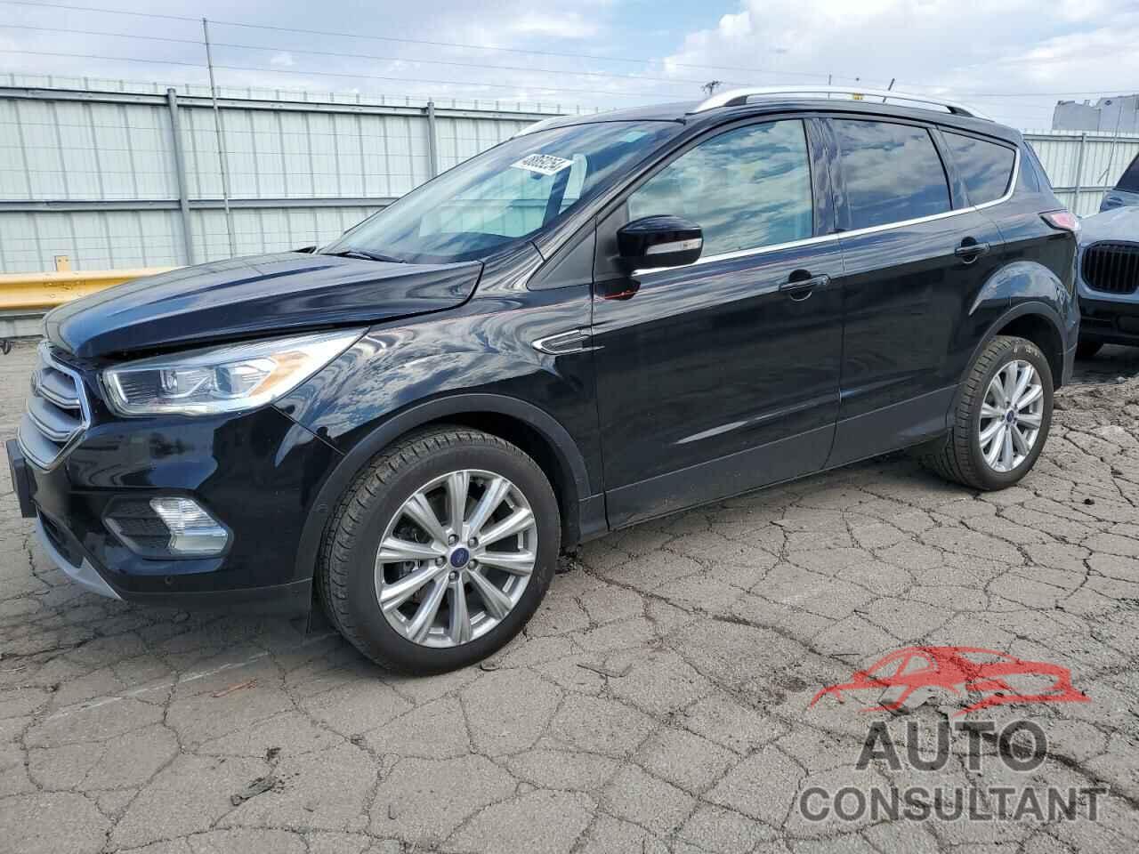 FORD ESCAPE 2018 - 1FMCU9J93JUB34252