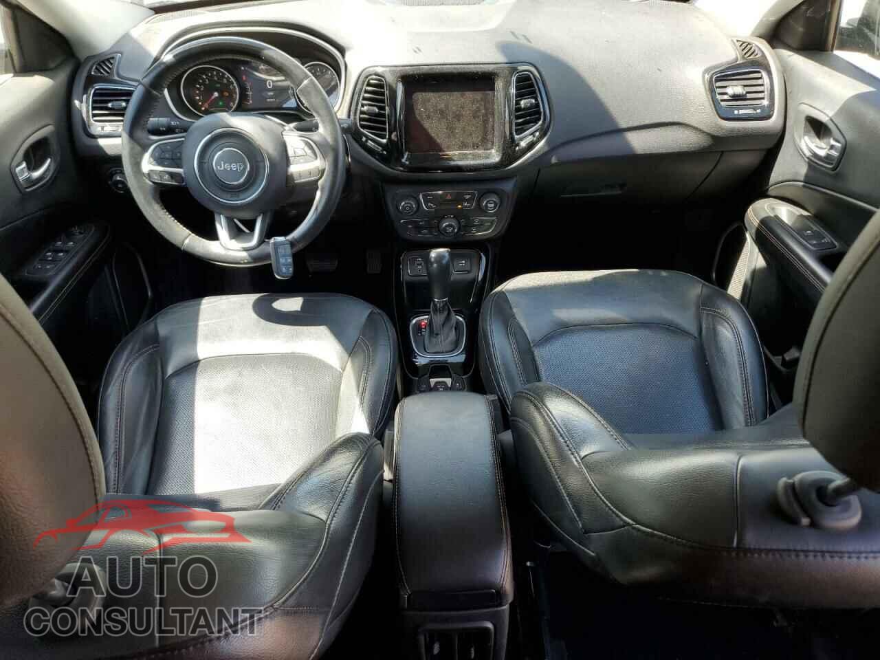 JEEP COMPASS 2018 - 3C4NJCCB4JT406675
