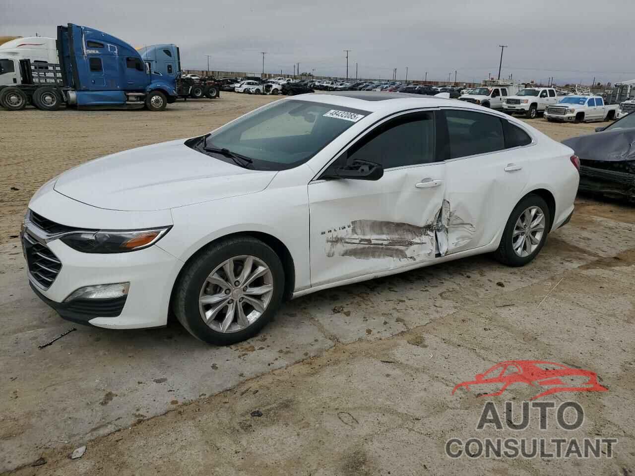 CHEVROLET MALIBU 2020 - 1G1ZD5ST8LF125225