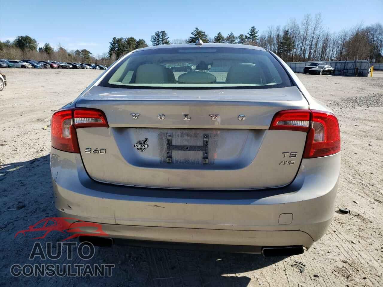 VOLVO S60 2015 - YV1612TK8F1349937
