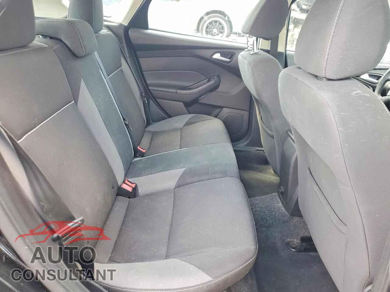 FORD FOCUS 2013 - 1FADP3K26DL154879