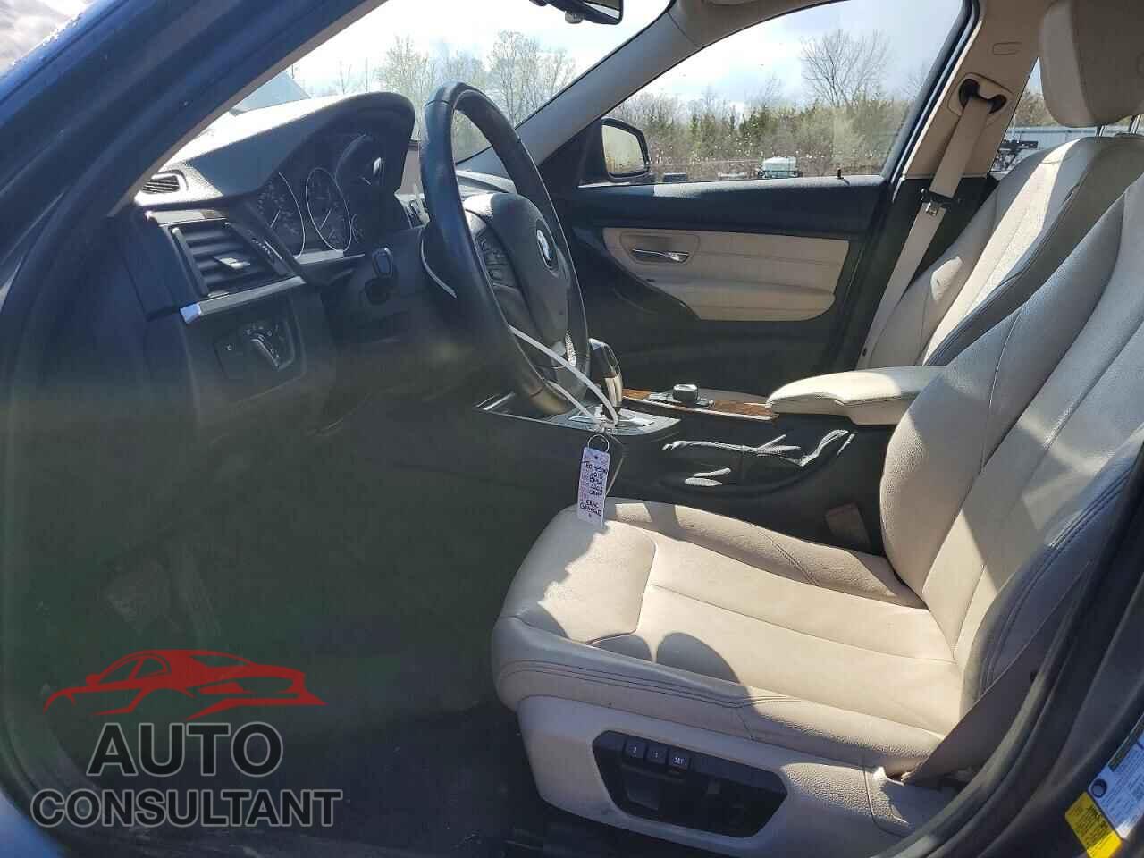BMW 3 SERIES 2015 - WBA3B1C50FP831189