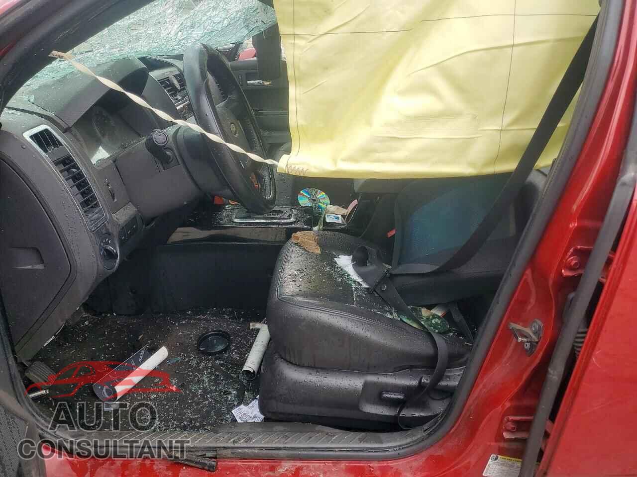 FORD ESCAPE 2010 - 1FMCU9EG9AKB35300