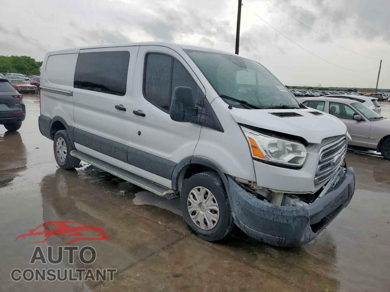 FORD TRANSIT 2018 - 1FTYR1YM5JKA92251