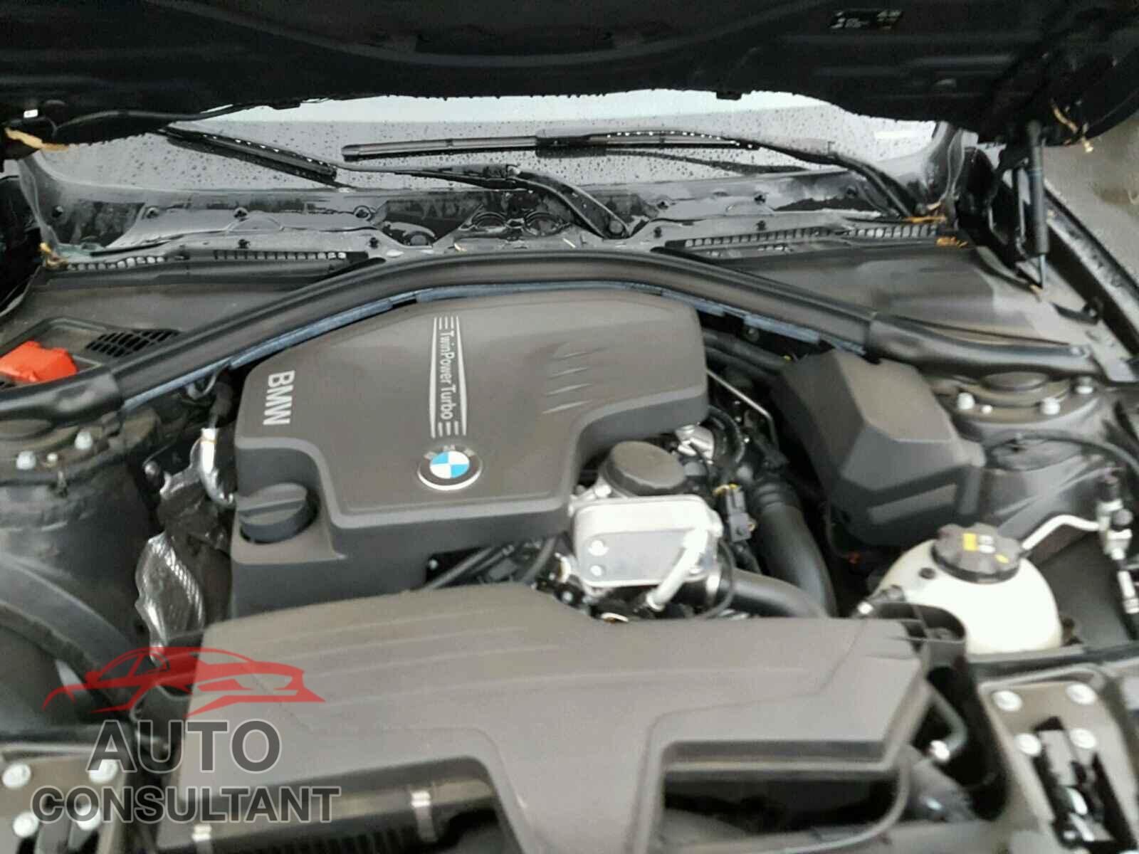 BMW 3 SERIES 2016 - WBA8E1G5XGNU11895