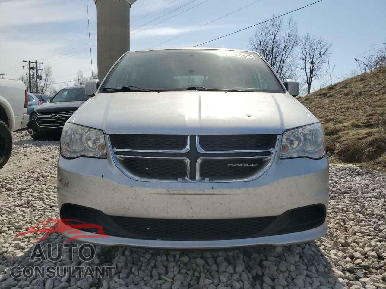 DODGE CARAVAN 2011 - 2D4RN3DG5BR725929