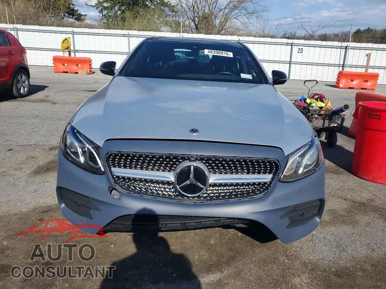 MERCEDES-BENZ E-CLASS 2018 - WDDZF4KB7JA360542
