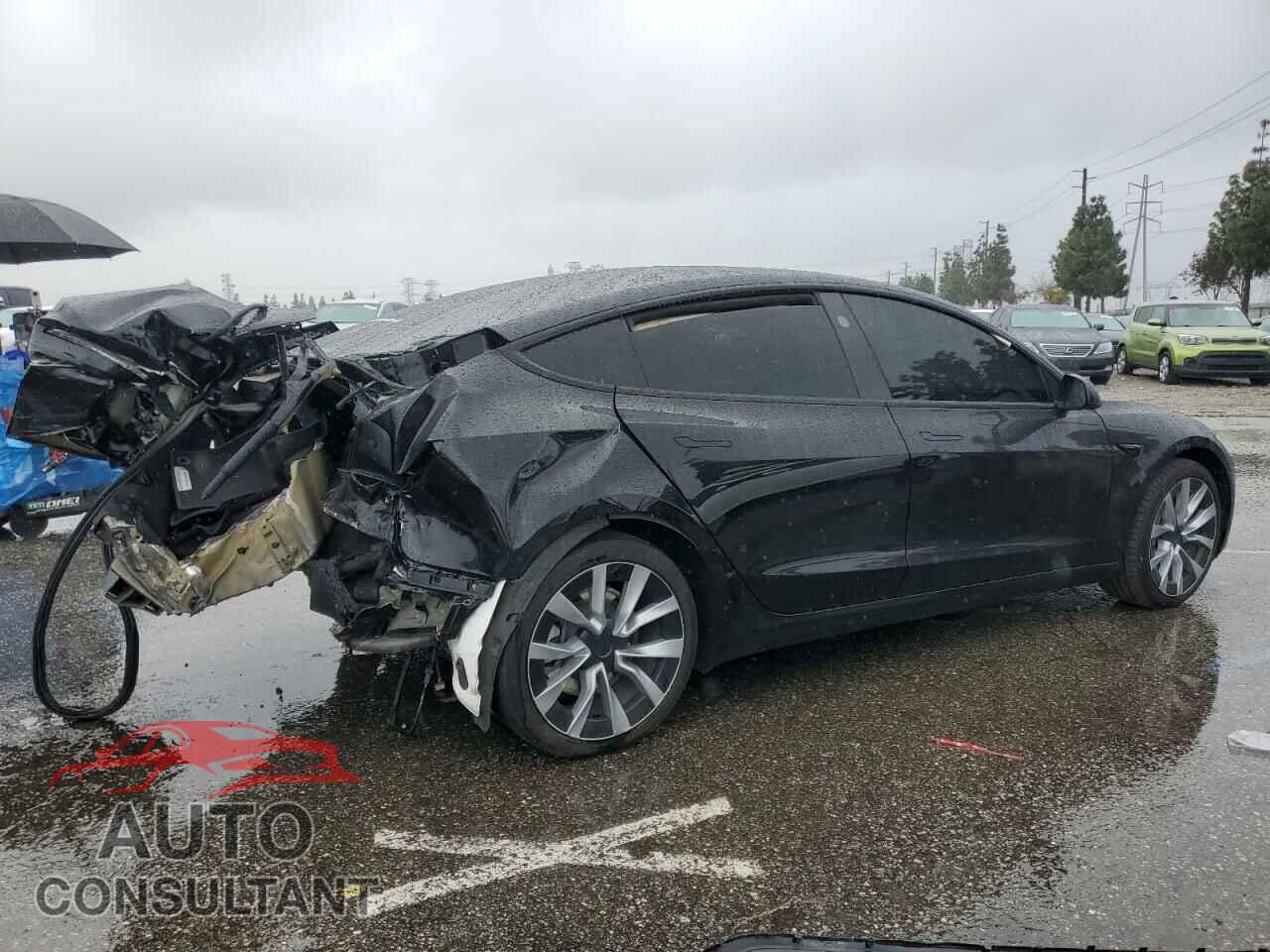 TESLA MODEL 3 2024 - 5YJ3E1EA4RF814351