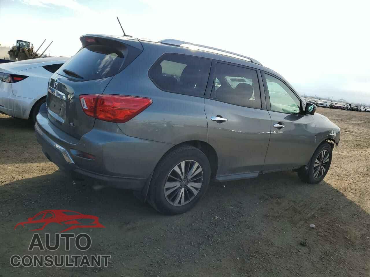 NISSAN PATHFINDER 2017 - 5N1DR2MN2HC647370
