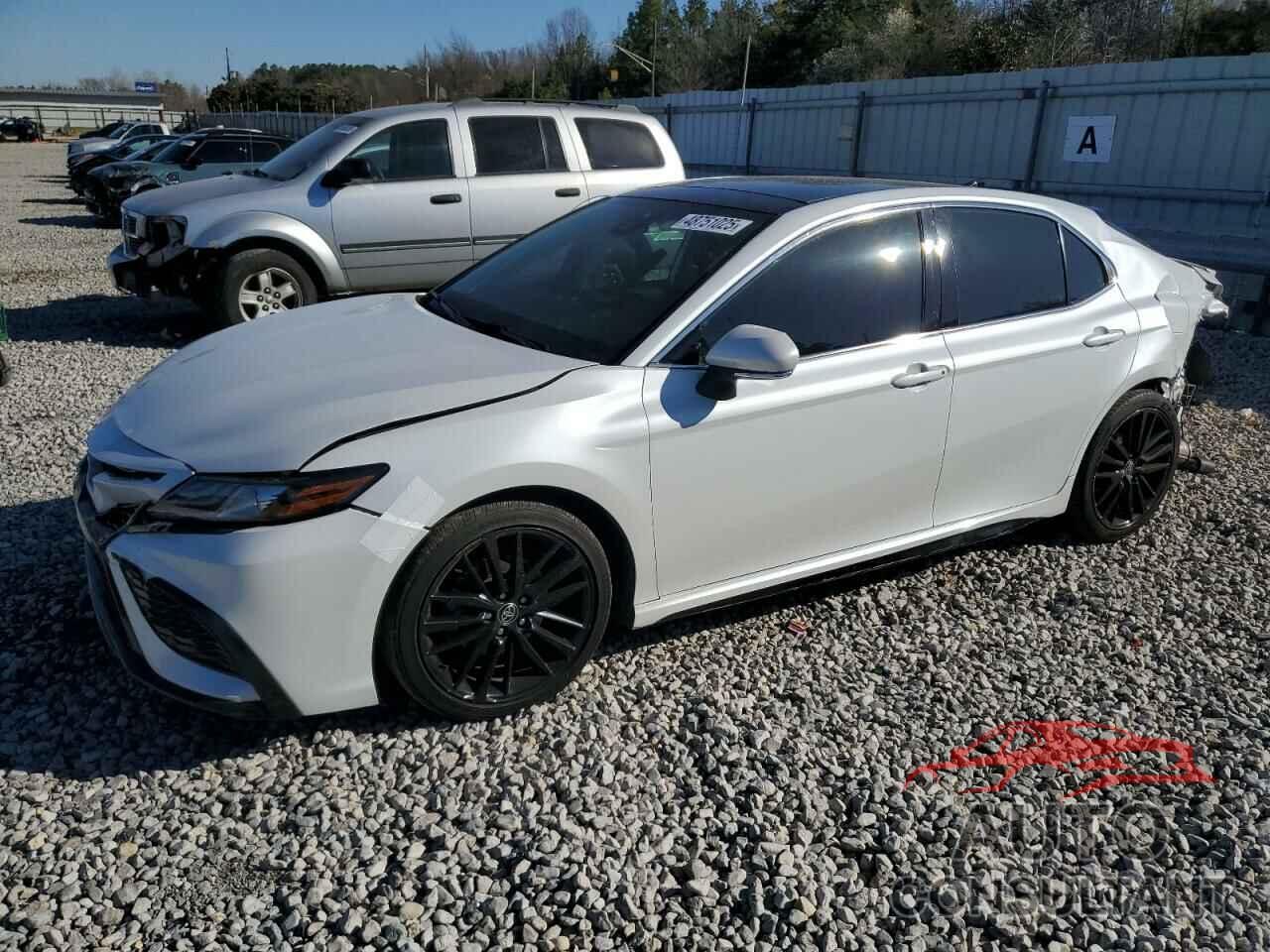 TOYOTA CAMRY 2021 - 4T1K61AK8MU586373