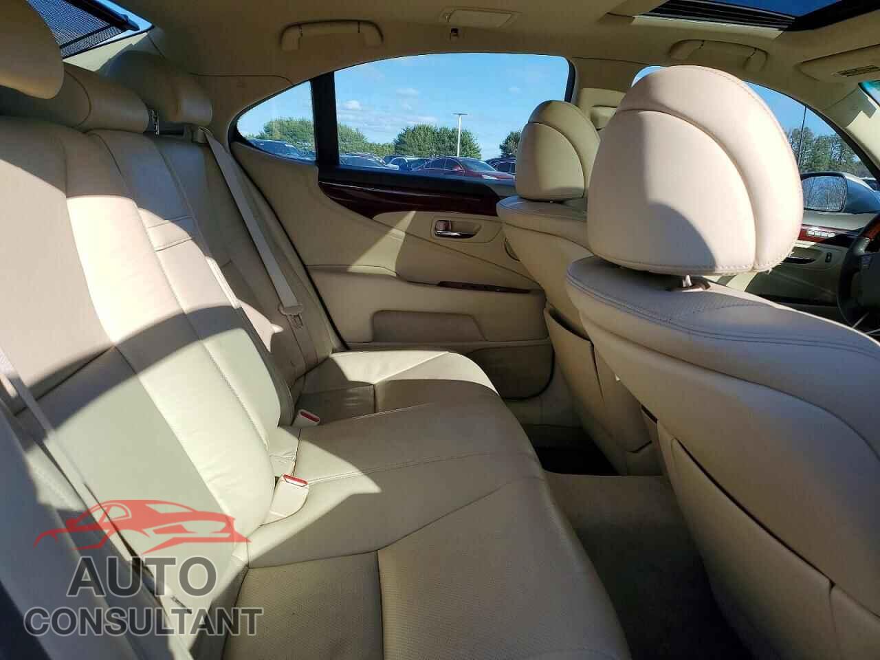 LEXUS LS500 2010 - JTHCL5EF3A5007929