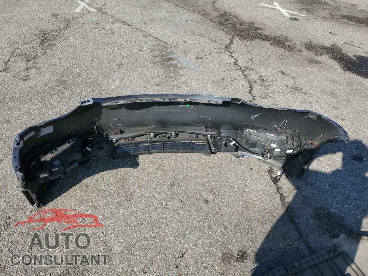 TESLA MODEL Y 2021 - 5YJYGAEE6MF244347