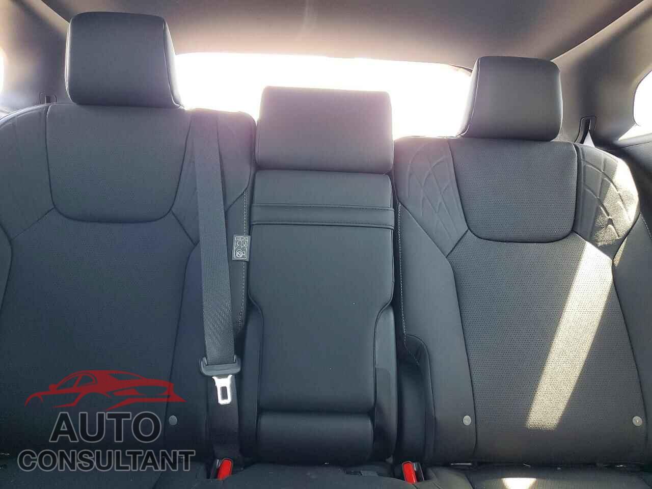 LEXUS UNKNOWN 2026 - 2T2BBMCA5TC118243