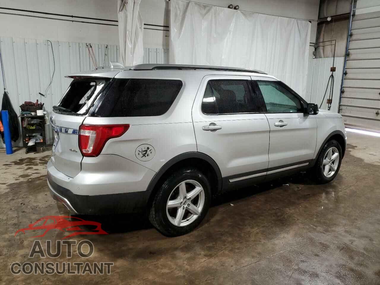 FORD EXPLORER 2017 - 1FM5K8D80HGD76033