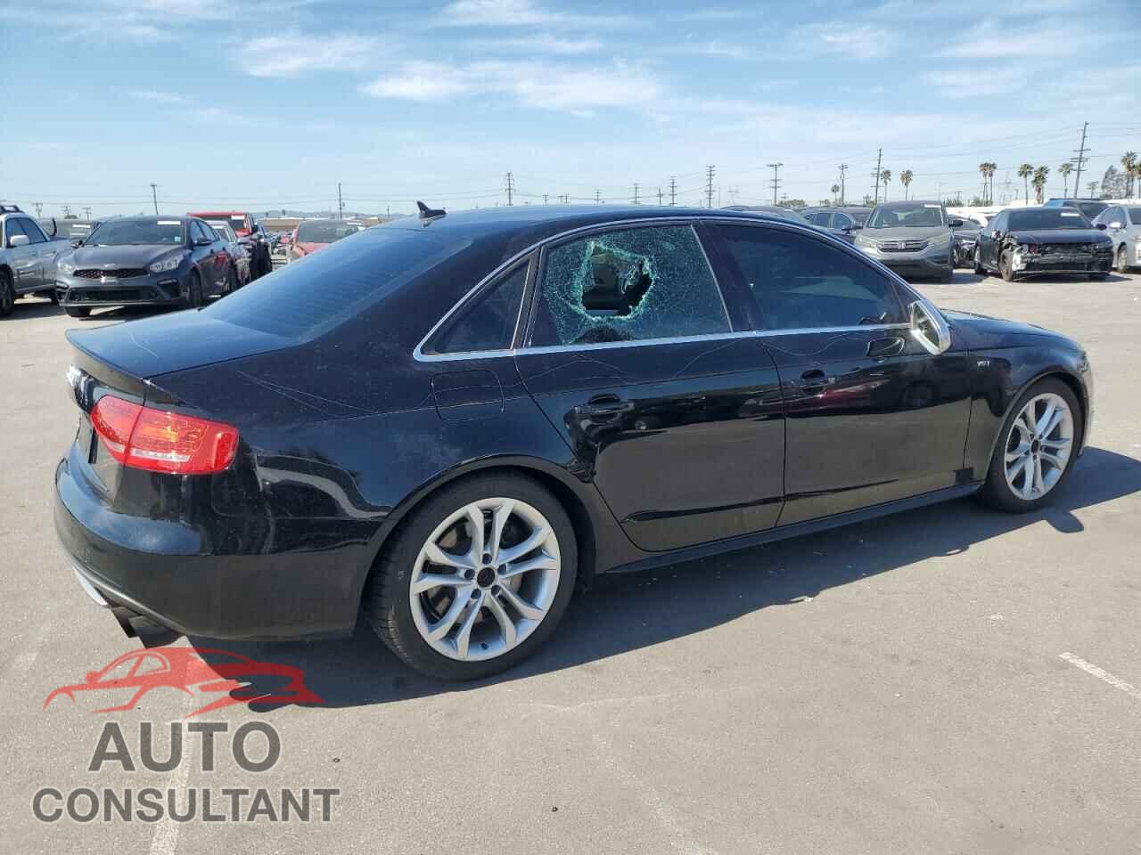 AUDI S4/RS4 2012 - WAUDGAFL6CA111717