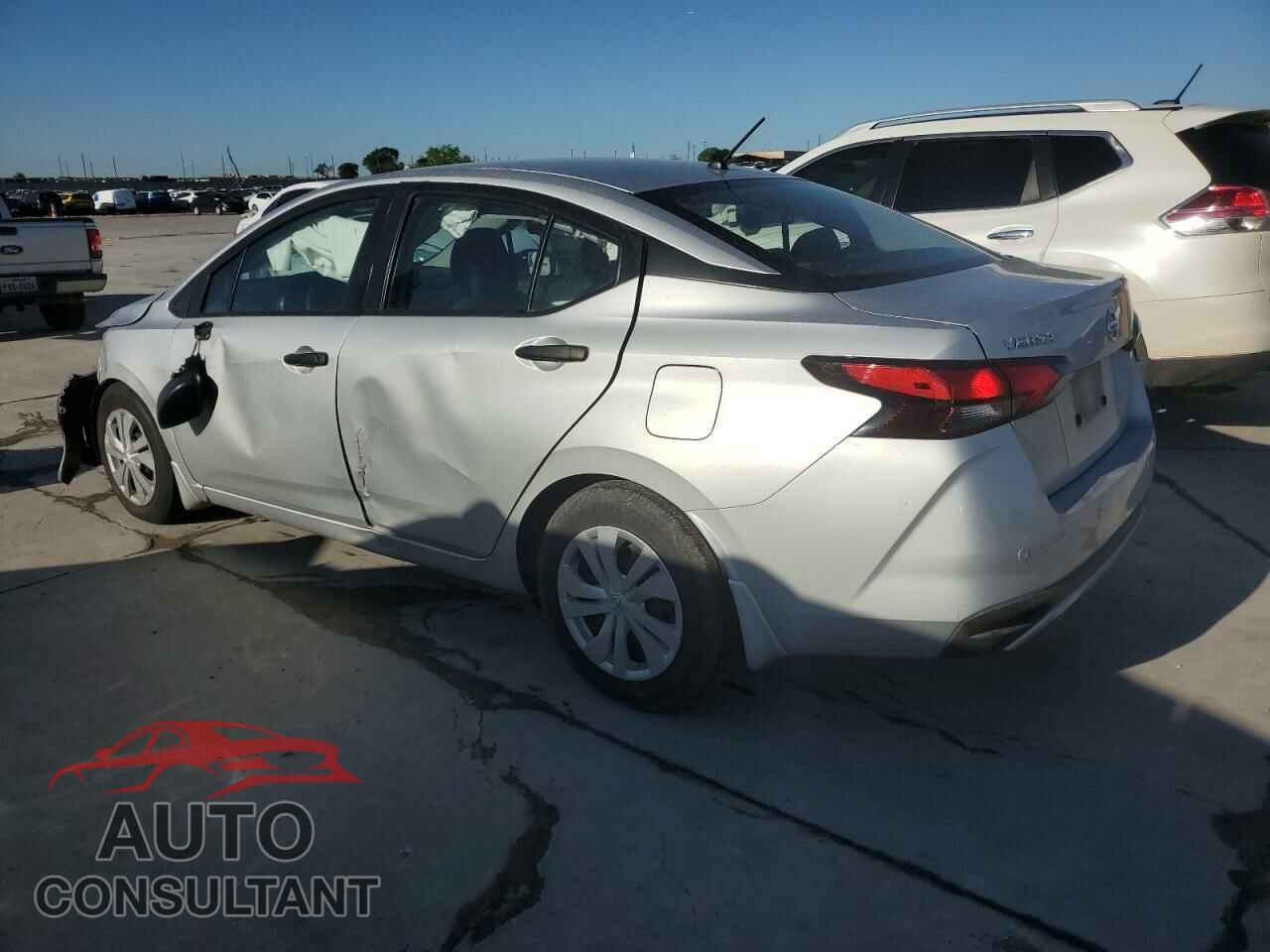 NISSAN VERSA 2020 - 3N1CN8DV5LL918582