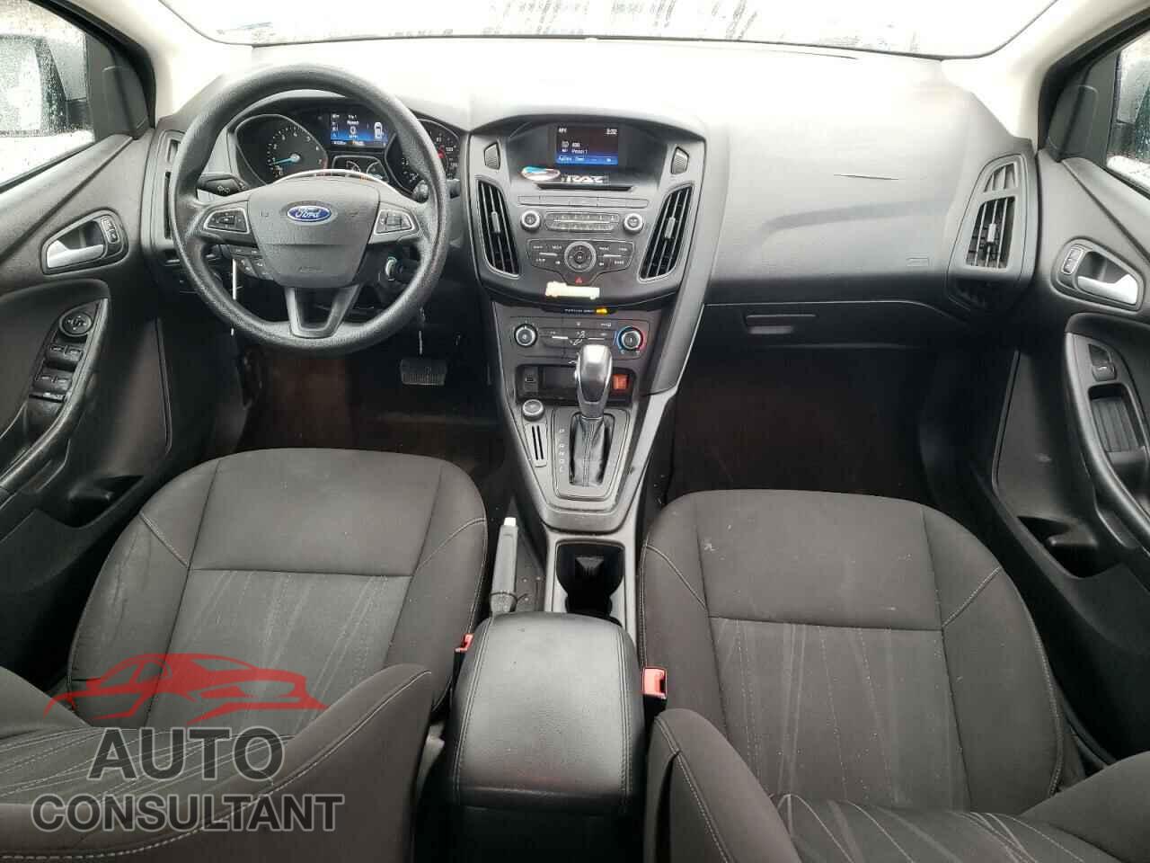 FORD FOCUS 2016 - 1FADP3F24GL236110