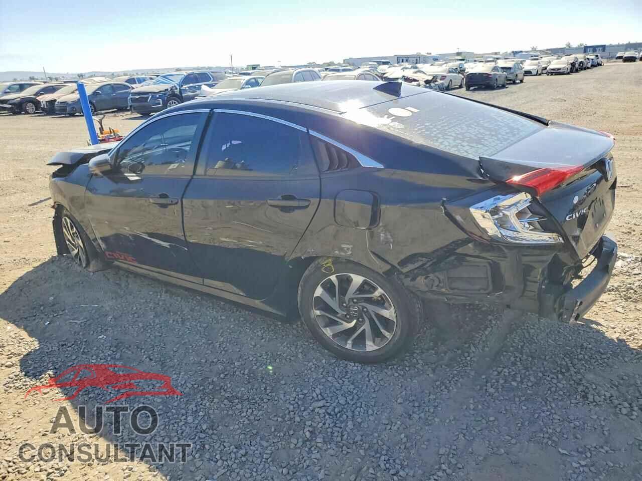 HONDA CIVIC 2018 - 2HGFC2F77JH573641
