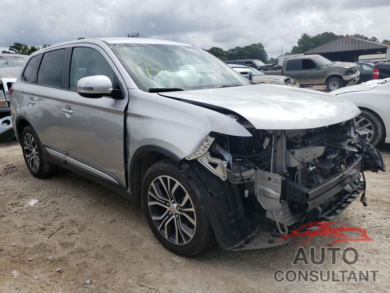 MITSUBISHI OUTLANDER 2018 - JA4AD3A34JJ003993