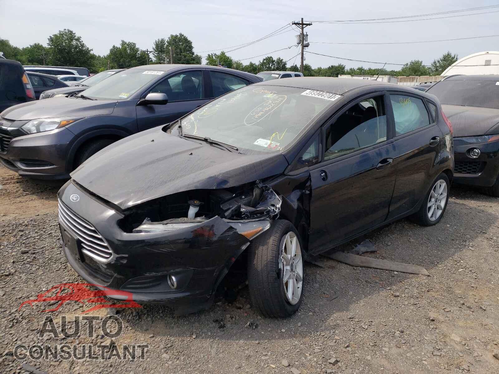 FORD FIESTA 2019 - 3FADP4EJ4KM138619