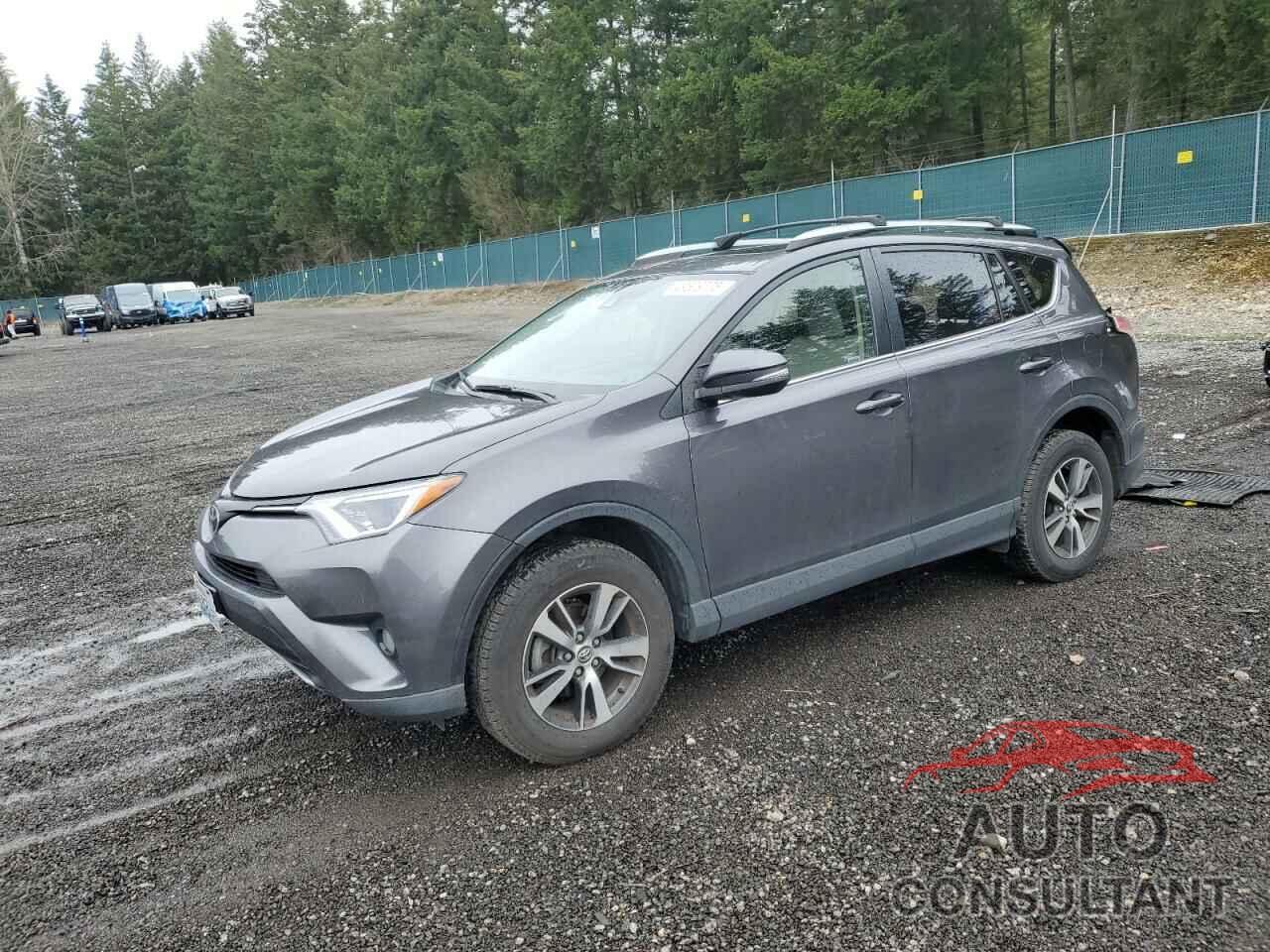 TOYOTA RAV4 2017 - JTMRFREV5HJ110305