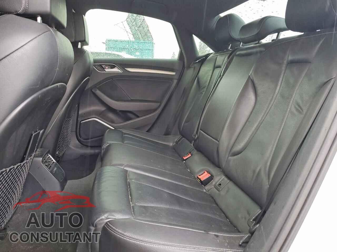 AUDI S3 2015 - WAUBFGFF8F1077064