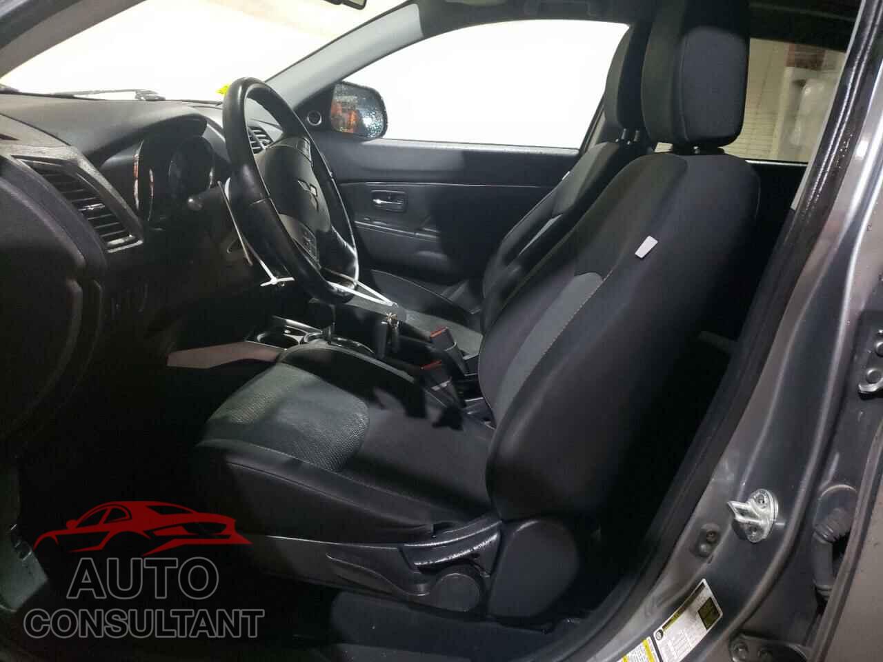 MITSUBISHI OUTLANDER 2013 - 4A4AR4AU3DE007478