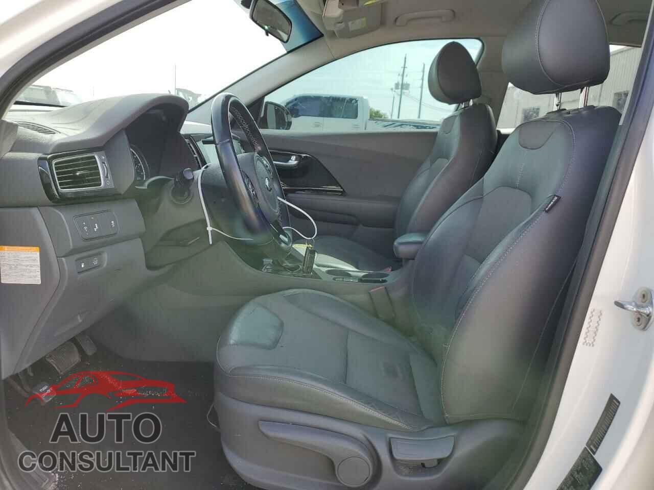 KIA NIRO 2017 - KNDCC3LCXH5051838