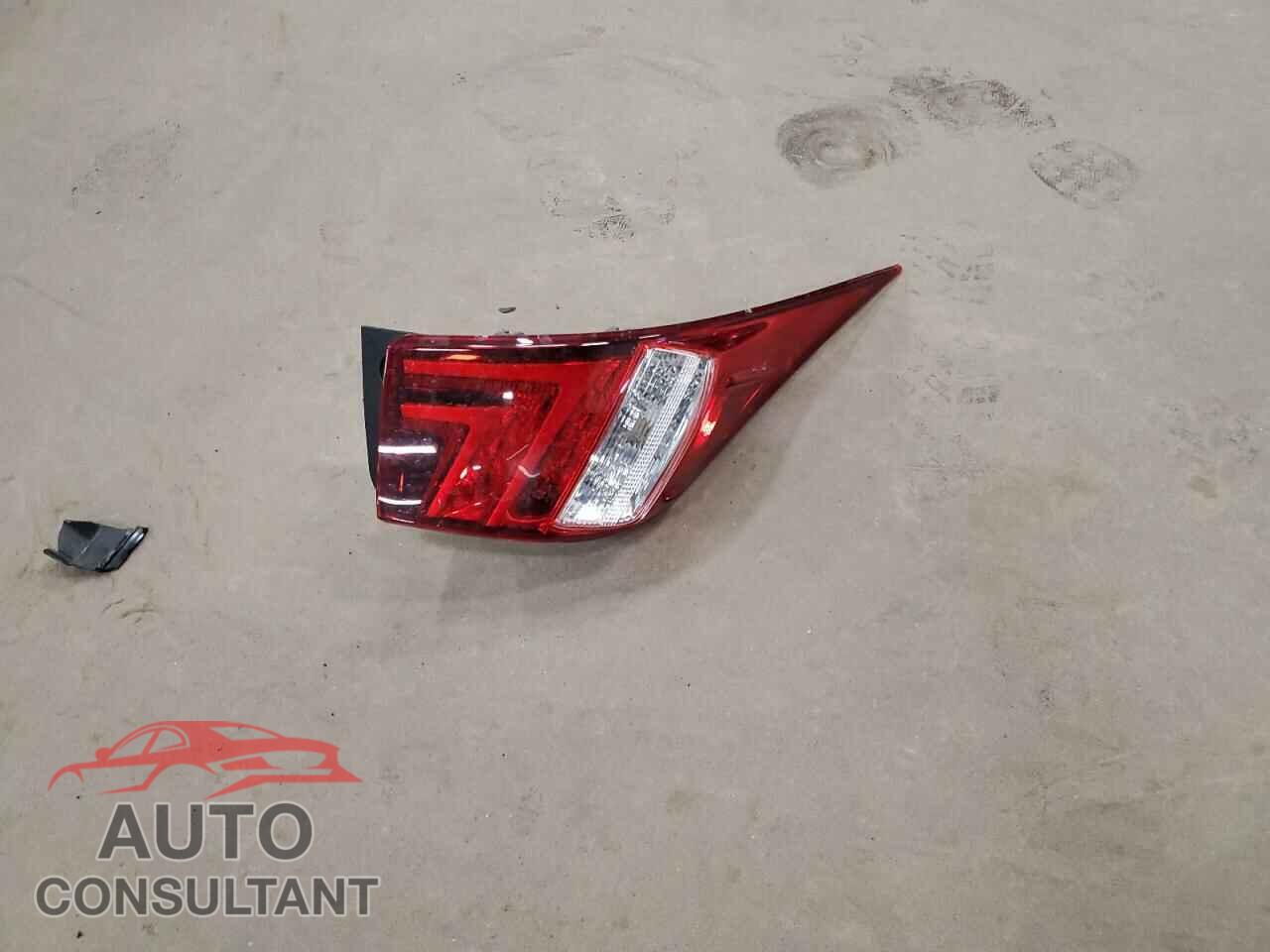 LEXUS IS 2015 - JTHCF1D29F5028726