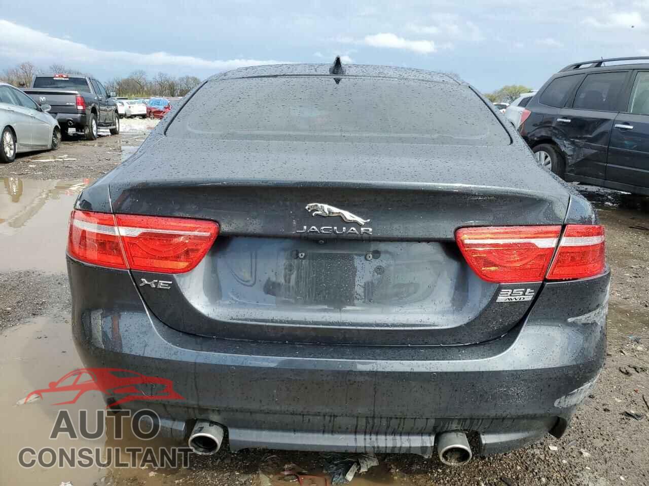 JAGUAR XE 2018 - SAJAK4EV9JCP22725
