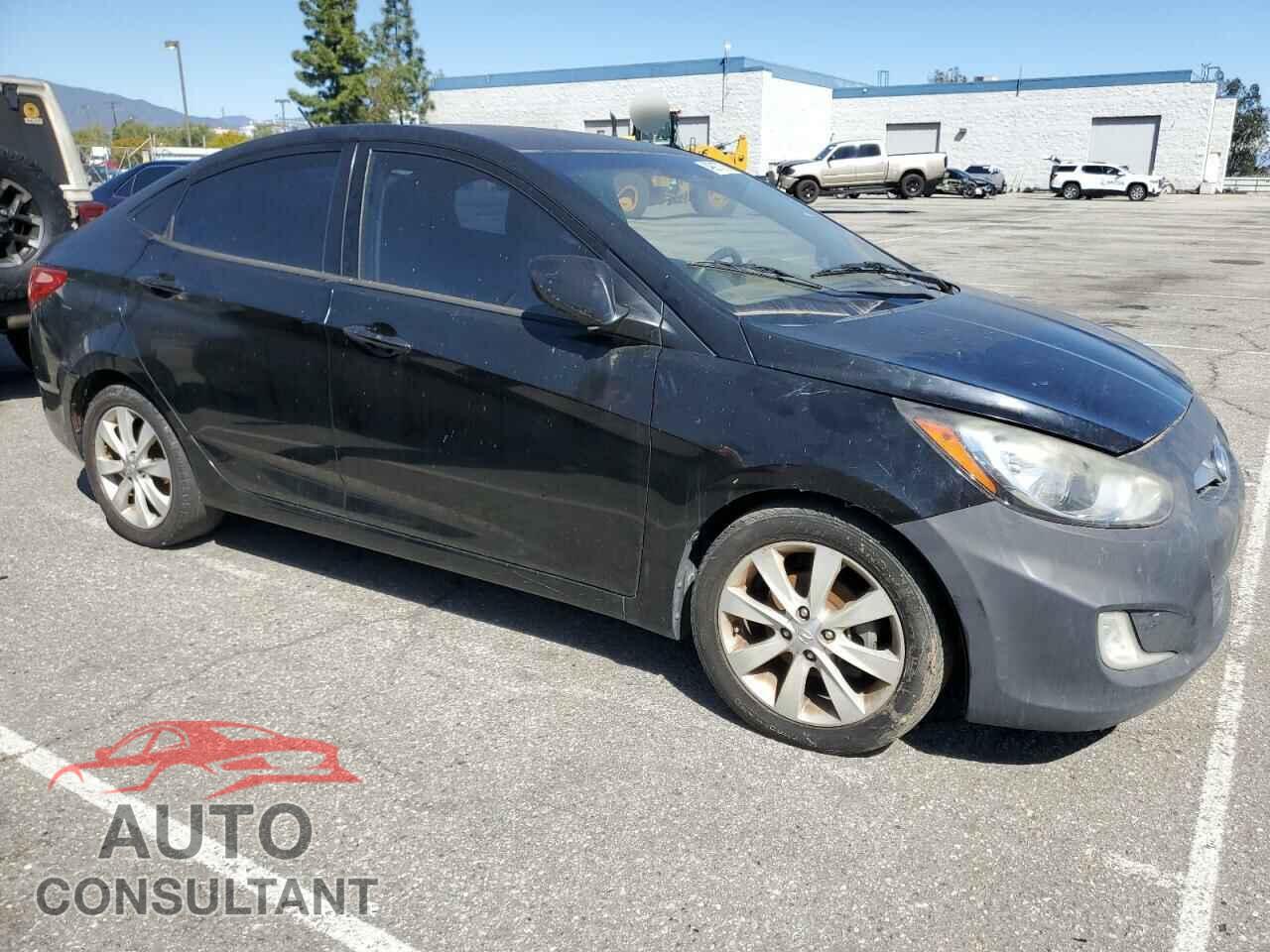 HYUNDAI ACCENT 2013 - KMHCU4AE0DU283738