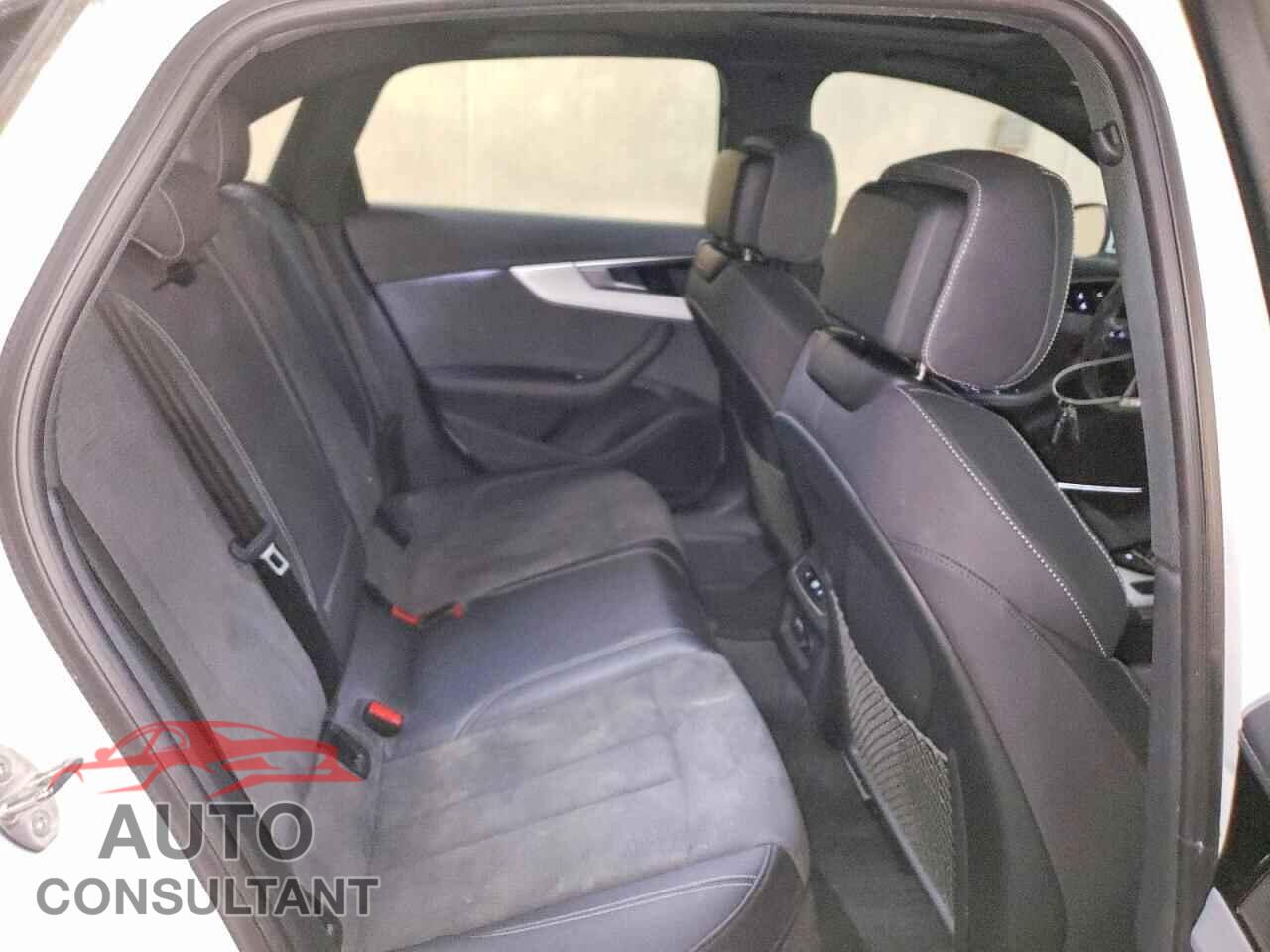 AUDI A4 2022 - WAUEAAF48NN012309
