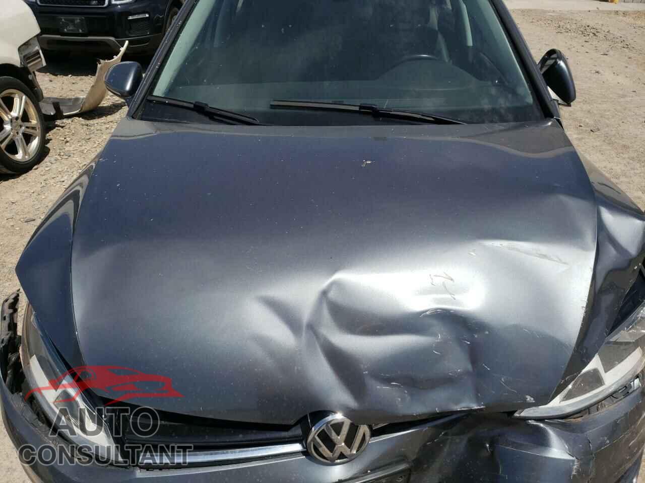 VOLKSWAGEN GOLF 2017 - 3VW217AU9HM065967