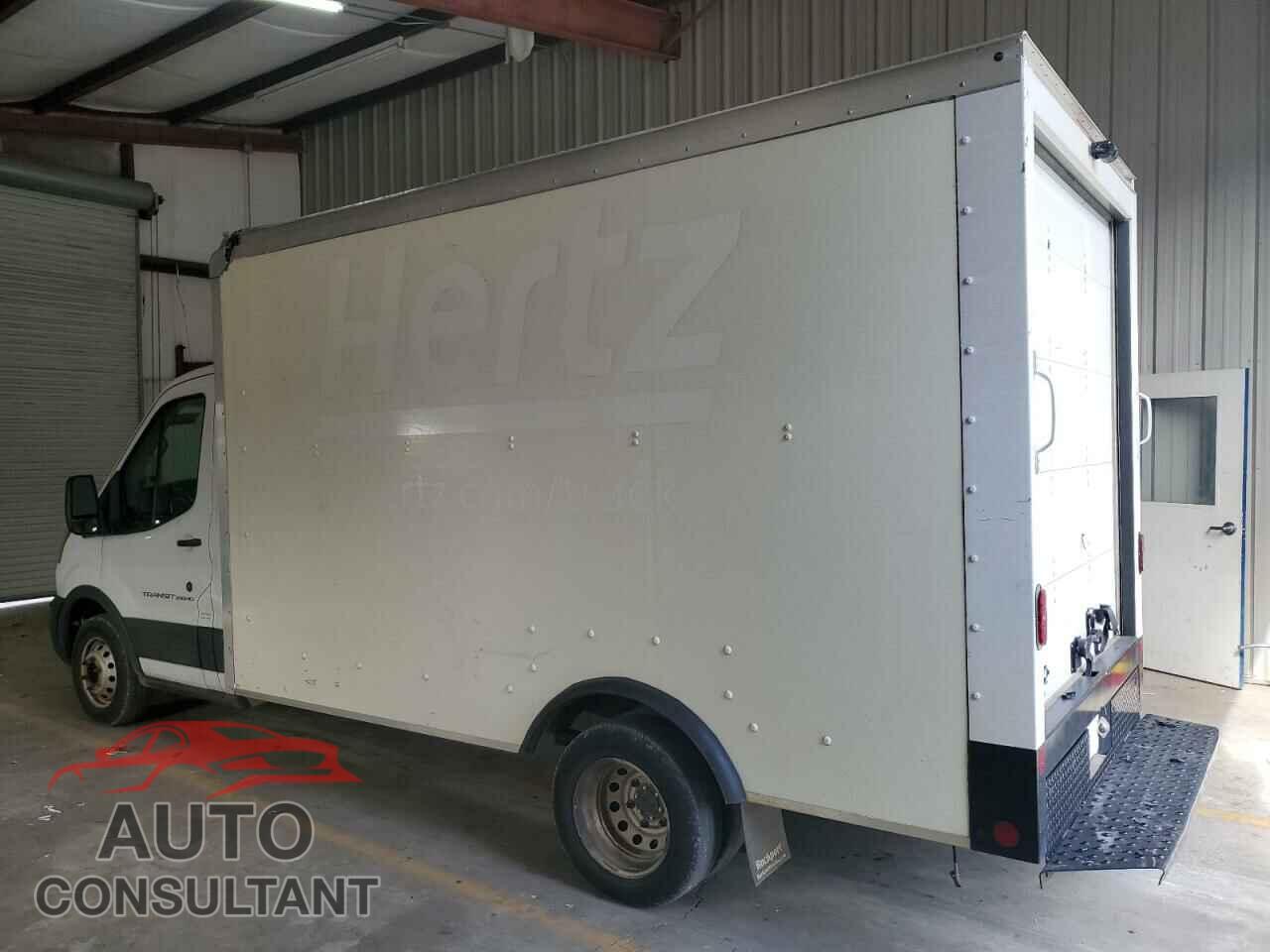 FORD TRANSIT 2022 - 1FDBF6P85NKA55038