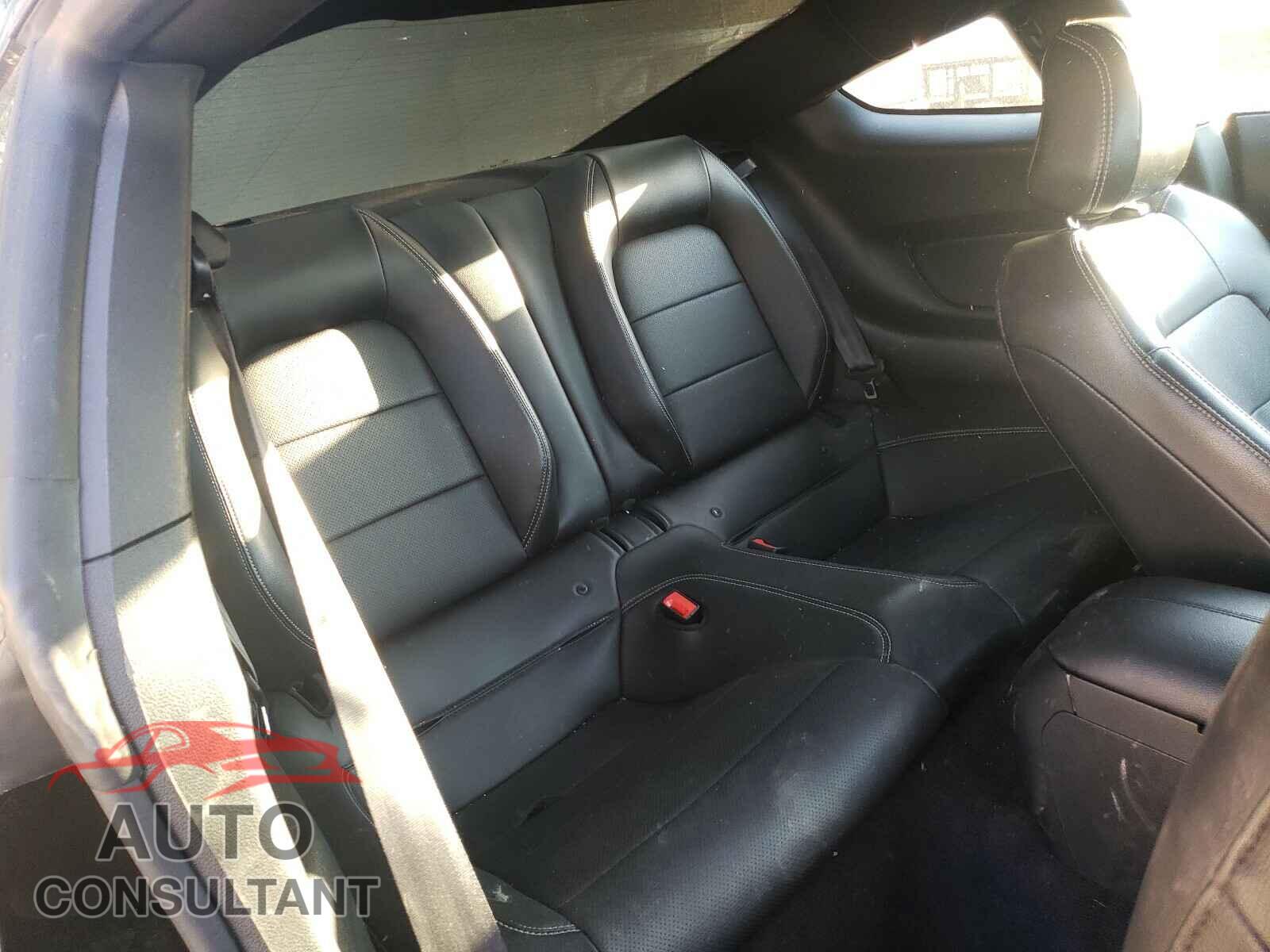 FORD MUSTANG 2018 - 1FA6P8CF1J5178966