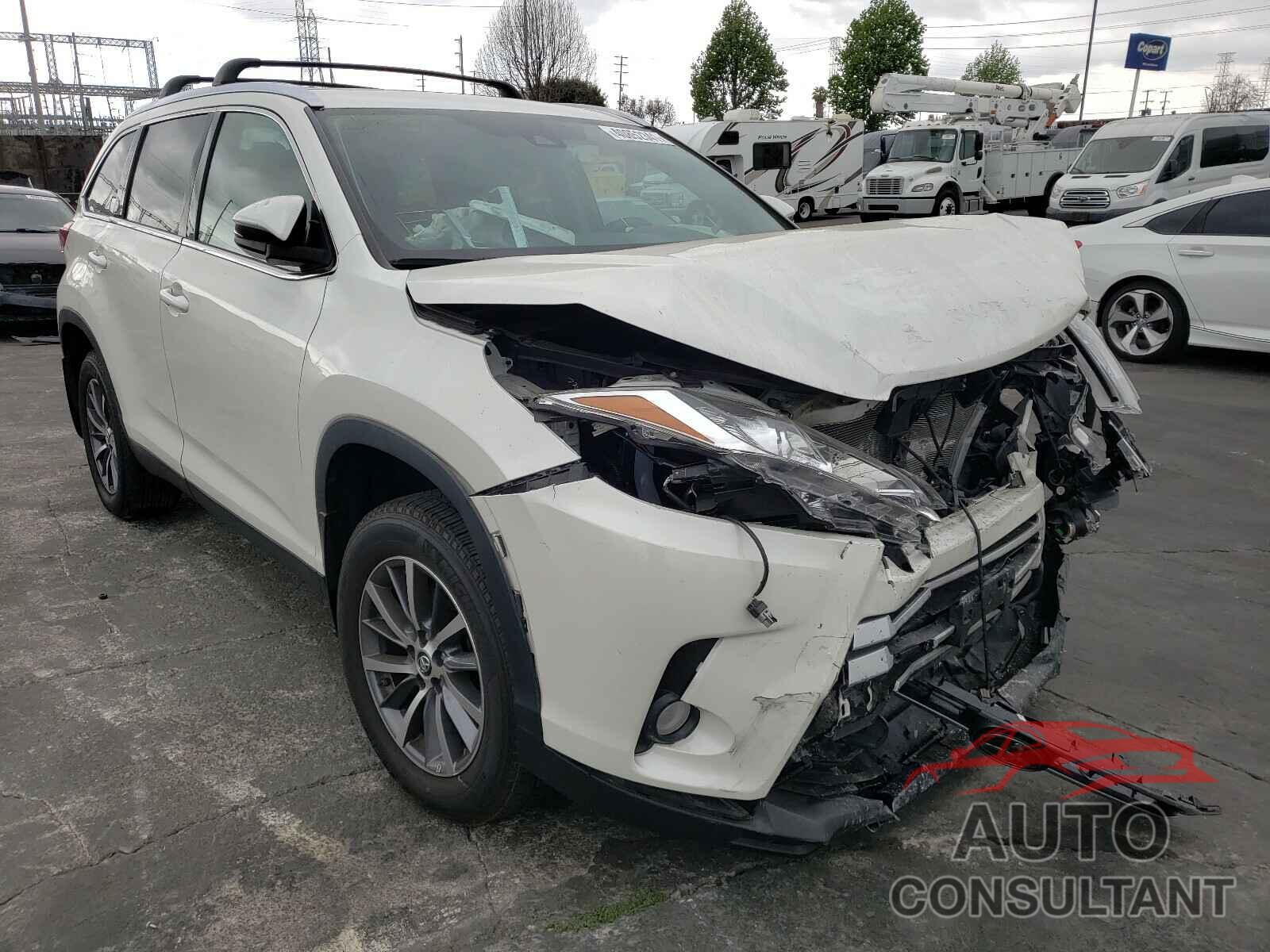TOYOTA HIGHLANDER 2019 - 5TDKZRFH6KS554675