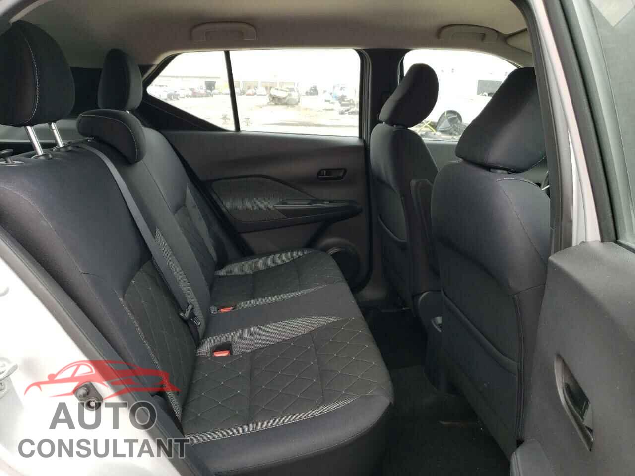 NISSAN KICKS 2019 - 3N1CP5CU3KL555375