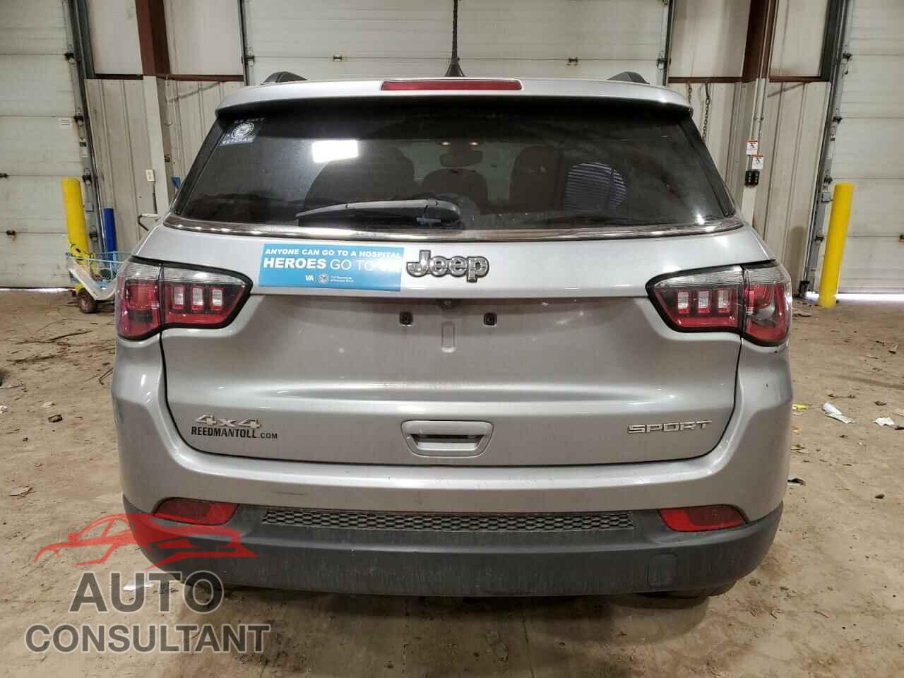 JEEP COMPASS 2020 - 3C4NJDAB0LT132144