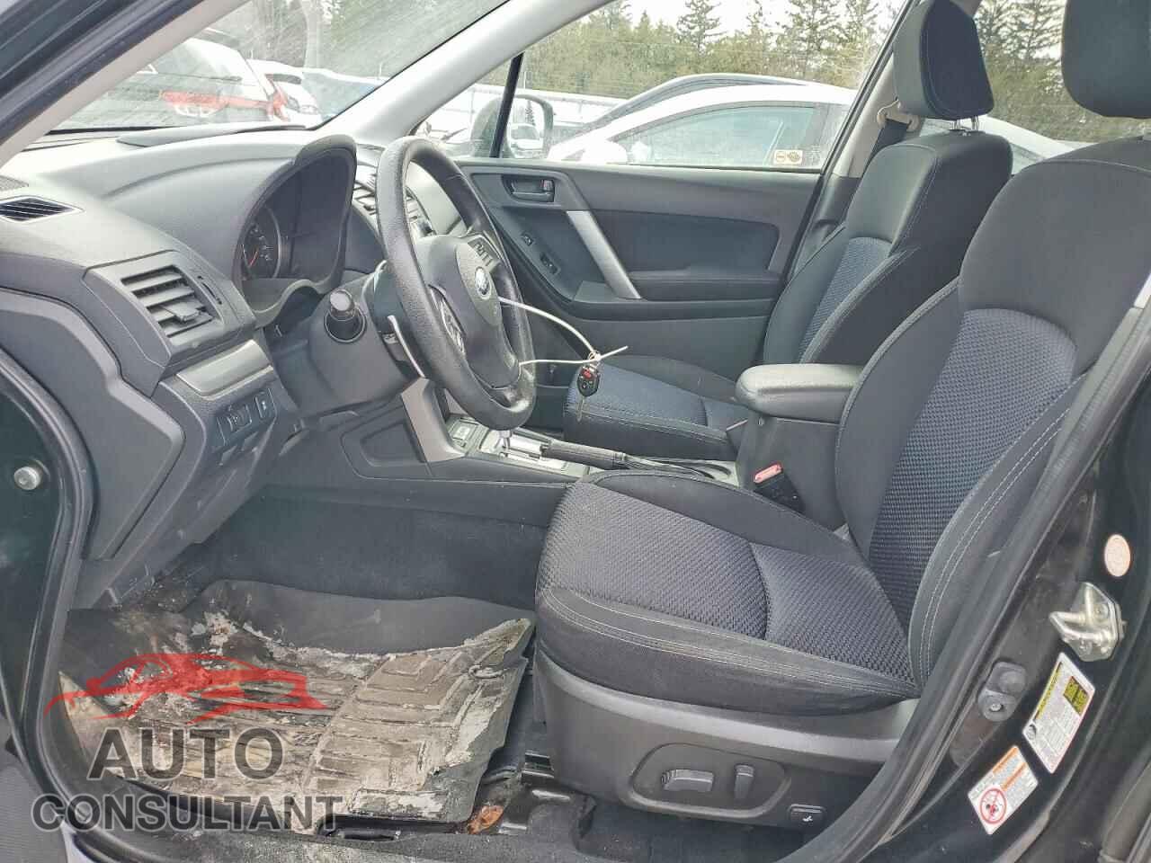 SUBARU FORESTER 2015 - JF2SJCCC6FH815585