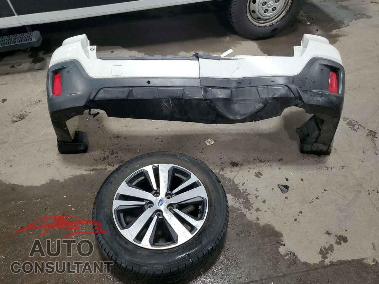 SUBARU OUTBACK 2018 - 4S4BSANC9J3311501