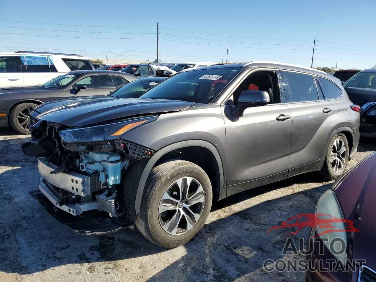 TOYOTA HIGHLANDER 2022 - 5TDGARAH1NS514173