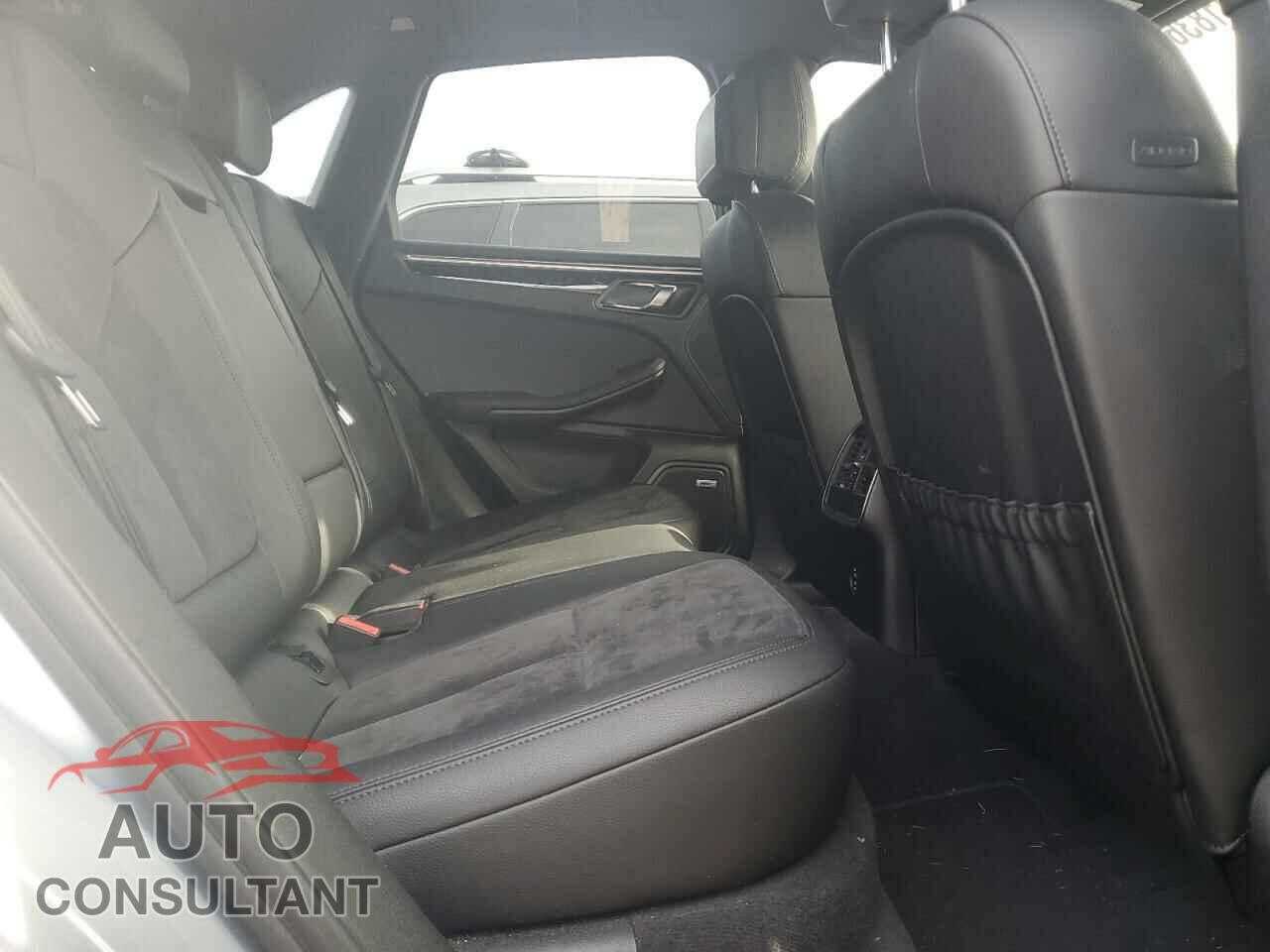 PORSCHE MACAN 2021 - WP1AA2A57MLB09596